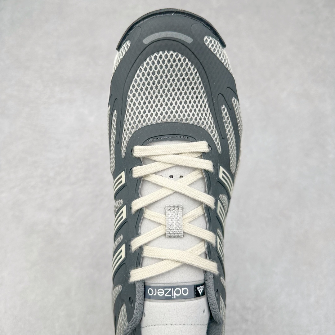 图片[4]-AD Adizero Aruku 全新跑鞋 JQ7391 以永动机为灵感的前卫造型 以及时下流行的厚底设定 让人无比期待 “Aruku” 在日文中是行走的意思 昭示了这是一双定位于大众日常训练或慢跑的鞋款 黑、白、红三色的撞色外观 搭配街头感、现代感十足的鞋面线条勾勒 格外引人注目 搭配丰沛的全新 Swirlfoam 泡棉厚底 虽然不像顶级竞速跑鞋那般极致 但也将日常舒适和时尚颜值平衡到位 尺码：36 36.5 37.5 38 38.5 39 40 40.5 41 42 42.5 43 44 44.5 45-选品中心