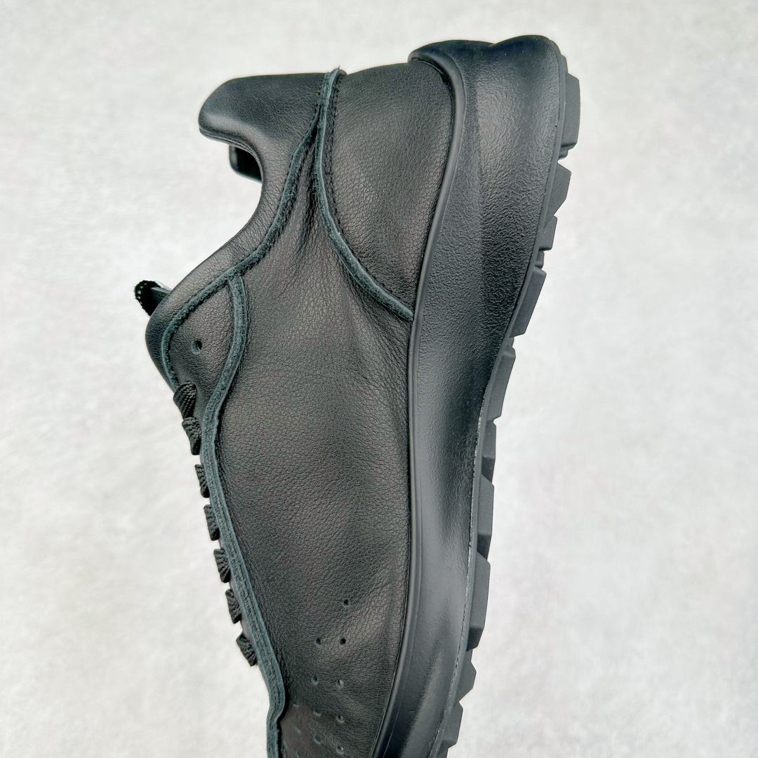 图片[7]-CHANEL 2025C新款早春度假款 采用最新礼盒包装 花纹礼盒包装👏 海外购入原版1-1复刻 【采用进口牛皮➕牛筋TPUD大底增高4CM】 一双舒适的鞋子能给自己减少脚下的劳累 新款Very 百搭 不管是日常穿搭 姐妹聚会 职场通勤 户外运动及各种场合都是可以轻松驾驭 显腿直、修饰脚型、舒服舒适不磨脚、透气性很好、夏天也可以穿、穿上气质拉满上班族也能轻松拥有 尺码：35 36 37 38 39 40-选品中心