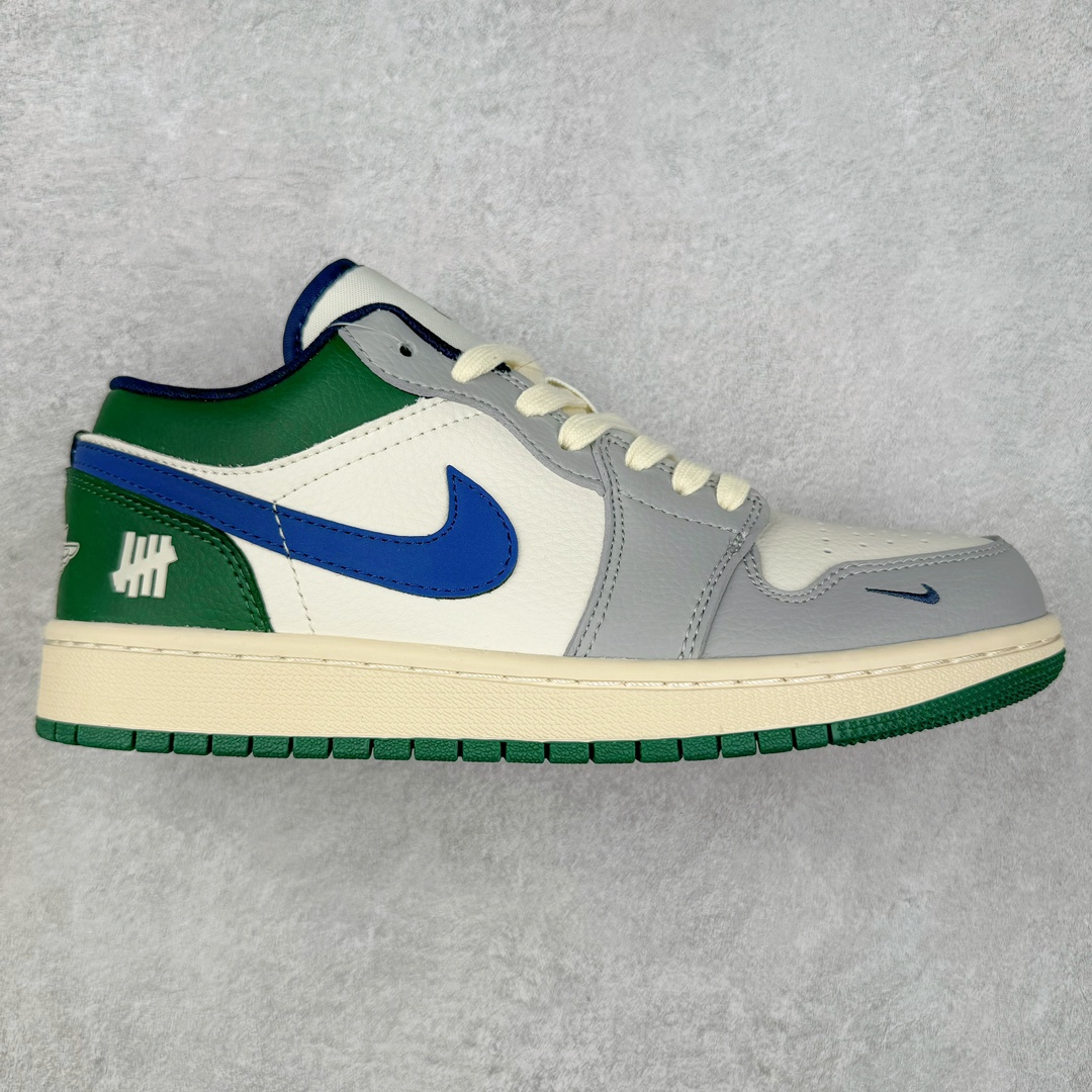 TS x Air Jordan AJ1 Low 倒钩低帮联名定制配色 JJ8688-005 原厂内置气垫魔块 A模大底 头层小牛皮 鞋舌AJ原厂专用牛津布+AJ专用反口珍珠布+原厂无杂质高弹内里海棉+特殊封边弹力鞋带 尺码：36 36.5 37.5 38 38.5 39 40 40.5 41 42 42.5 43 44 44.5 45 46 47.5-选品中心