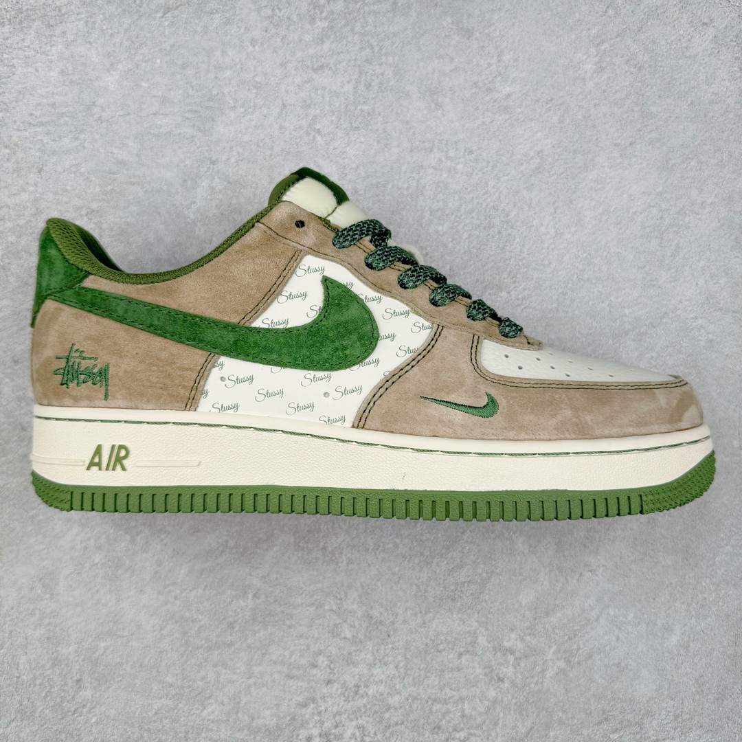 NK Air Force 1´07 Low 空军一号低帮百搭休闲运动板鞋 XZ6188-666 柔软、弹性十足的缓震性能和出色的中底设计 横跨复古与现代的外型结合 造就出风靡全球 三十多年的Force 1 直到今天还深受青睐 尺码：36 36.5 37.5 38 38.5 39 40 40.5 41 42 42.5 43 44 44.5 45-选品中心