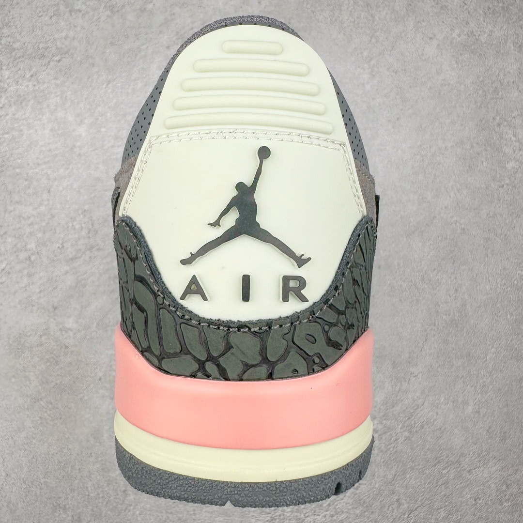 图片[8]-＃TG头层特价福利 Air Jordan Legacy AJ312 复古篮球鞋 鞋身采用了皮革材质打造 横跨鞋面的魔术贴十分吸睛 侧面的Swoosh Logo的一部分被鞋面遮挡了一部分 颇具玩味 魔术贴上标有NK标识 而鞋舌上是Jordan的经典红色飞翼Logo 后跟和鞋底均采用了AJ3的设计 后跟上同样也使用了经典的爆裂纹图案 尺码：35.5 36 36.5 37.5 38 38.5 39 40 40.5 41 42 42.5 43 44 44.5 45 46 47.5-选品中心