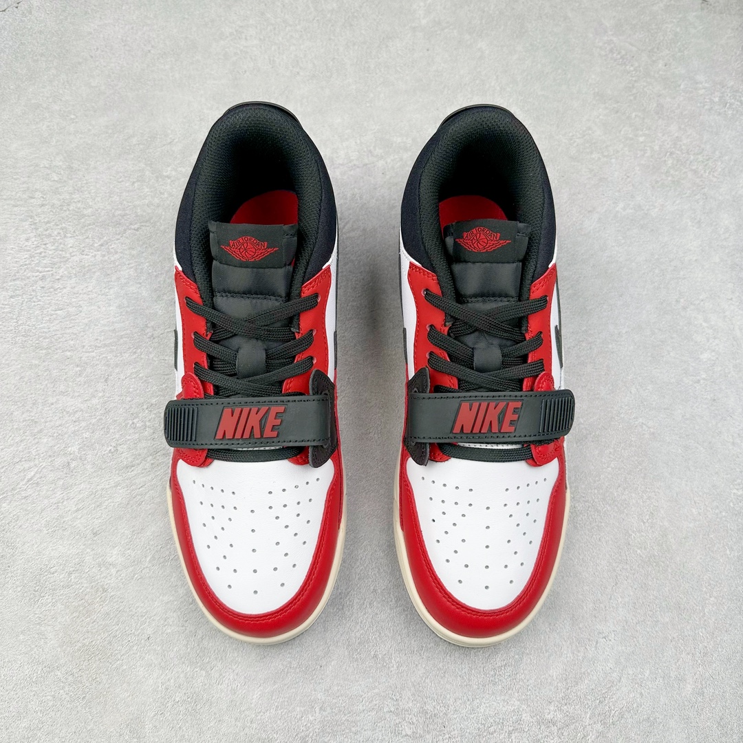 图片[2]-＃TG头层特价福利 Air Jordan Legacy AJ312 复古篮球鞋 鞋身采用了皮革材质打造 横跨鞋面的魔术贴十分吸睛 侧面的Swoosh Logo的一部分被鞋面遮挡了一部分 颇具玩味 魔术贴上标有NK标识 而鞋舌上是Jordan的经典红色飞翼Logo 后跟和鞋底均采用了AJ3的设计 后跟上同样也使用了经典的爆裂纹图案 尺码：35.5 36 36.5 37.5 38 38.5 39 40 40.5 41 42 42.5 43 44 44.5 45 46 47.5-选品中心