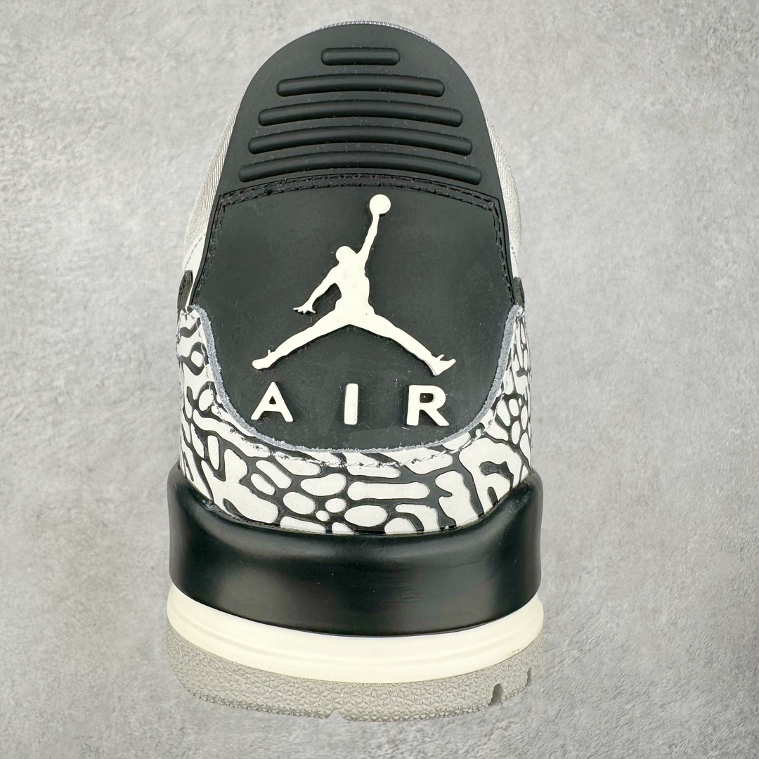 图片[8]-＃TG头层特价福利 Air Jordan Legacy AJ312 复古篮球鞋 鞋身采用了皮革材质打造 横跨鞋面的魔术贴十分吸睛 侧面的Swoosh Logo的一部分被鞋面遮挡了一部分 颇具玩味 魔术贴上标有NK标识 而鞋舌上是Jordan的经典红色飞翼Logo 后跟和鞋底均采用了AJ3的设计 后跟上同样也使用了经典的爆裂纹图案 尺码：35.5 36 36.5 37.5 38 38.5 39 40 40.5 41 42 42.5 43 44 44.5 45 46 47.5-选品中心