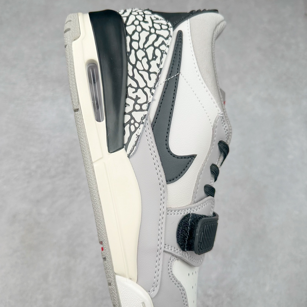 图片[6]-＃TG头层特价福利 Air Jordan Legacy AJ312 复古篮球鞋 鞋身采用了皮革材质打造 横跨鞋面的魔术贴十分吸睛 侧面的Swoosh Logo的一部分被鞋面遮挡了一部分 颇具玩味 魔术贴上标有NK标识 而鞋舌上是Jordan的经典红色飞翼Logo 后跟和鞋底均采用了AJ3的设计 后跟上同样也使用了经典的爆裂纹图案 尺码：35.5 36 36.5 37.5 38 38.5 39 40 40.5 41 42 42.5 43 44 44.5 45 46 47.5-选品中心