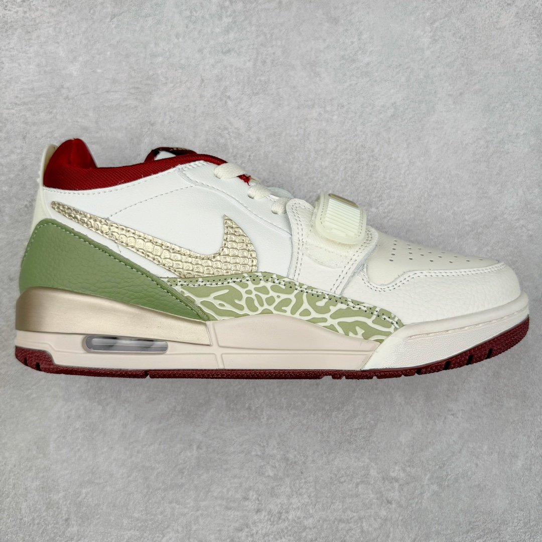 ＃TG头层特价福利 Air Jordan Legacy AJ312 复古篮球鞋 鞋身采用了皮革材质打造 横跨鞋面的魔术贴十分吸睛 侧面的Swoosh Logo的一部分被鞋面遮挡了一部分 颇具玩味 魔术贴上标有NK标识 而鞋舌上是Jordan的经典红色飞翼Logo 后跟和鞋底均采用了AJ3的设计 后跟上同样也使用了经典的爆裂纹图案 尺码：35.5 36 36.5 37.5 38 38.5 39 40 40.5 41 42 42.5 43 44 44.5 45 46 47.5-选品中心