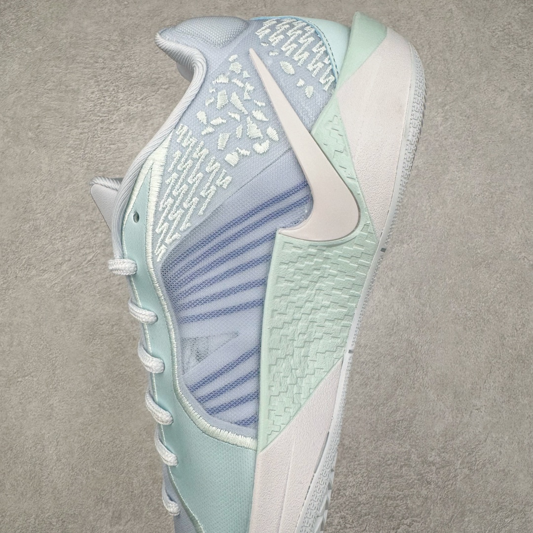 图片[7]-＃Max/灭世 NK Sabrina 2 萨布丽娜二代签名减震防滑低帮篮球鞋 灰蓝白 FZ1517-002 革新登场🌪🔝颠覆革新出货‼️缓震配置独家革新！实战属性直接拉满👊🏻实战天花板上限再度提升！实战亲测-性能体验吊打国产同价位鞋款 ⚫️前掌扇形zoom➕增配中足抗扭片➕增配后掌马蹄ZOOM气垫（正品仅配置前掌扇形zoom） 完美解决 正品抗扭不足问题 ⚫️采用科比5代鞋楦以及龙骨数据打造！前后落差仅6mm！小科5实至名归！ ⚫️鞋身➕鞋头增配高频补强层，提升鞋头以及脚踝支撑性 ⚫️鞋垫采用高弹缓震垫材质-磨合一场直接贴合脚型☑️ ⚫️外底加厚2mm，升级止滑配方，磨合一次，抓地原地起飞 后卫旗舰有且只在灭世纯原（支持市场任意货品正面PK） 真材实料，肉眼可见！革新升级绝非空穴来风！灭世纯原内外兼修，用态度诠释最强实战货品👊🏻 尺码：39-46（尺码建议：标准亚洲楦 无需大半码）-选品中心