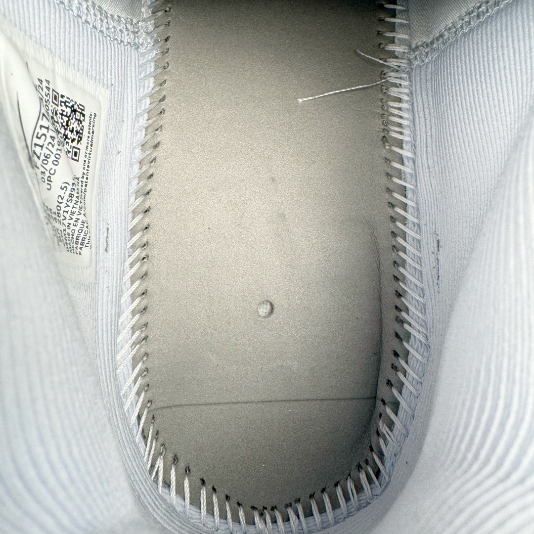 图片[10]-＃Max/灭世 NK Sabrina 2 萨布丽娜二代签名减震防滑低帮篮球鞋 灰蓝白 FZ1517-002 革新登场🌪🔝颠覆革新出货‼️缓震配置独家革新！实战属性直接拉满👊🏻实战天花板上限再度提升！实战亲测-性能体验吊打国产同价位鞋款 ⚫️前掌扇形zoom➕增配中足抗扭片➕增配后掌马蹄ZOOM气垫（正品仅配置前掌扇形zoom） 完美解决 正品抗扭不足问题 ⚫️采用科比5代鞋楦以及龙骨数据打造！前后落差仅6mm！小科5实至名归！ ⚫️鞋身➕鞋头增配高频补强层，提升鞋头以及脚踝支撑性 ⚫️鞋垫采用高弹缓震垫材质-磨合一场直接贴合脚型☑️ ⚫️外底加厚2mm，升级止滑配方，磨合一次，抓地原地起飞 后卫旗舰有且只在灭世纯原（支持市场任意货品正面PK） 真材实料，肉眼可见！革新升级绝非空穴来风！灭世纯原内外兼修，用态度诠释最强实战货品👊🏻 尺码：39-46（尺码建议：标准亚洲楦 无需大半码）-选品中心