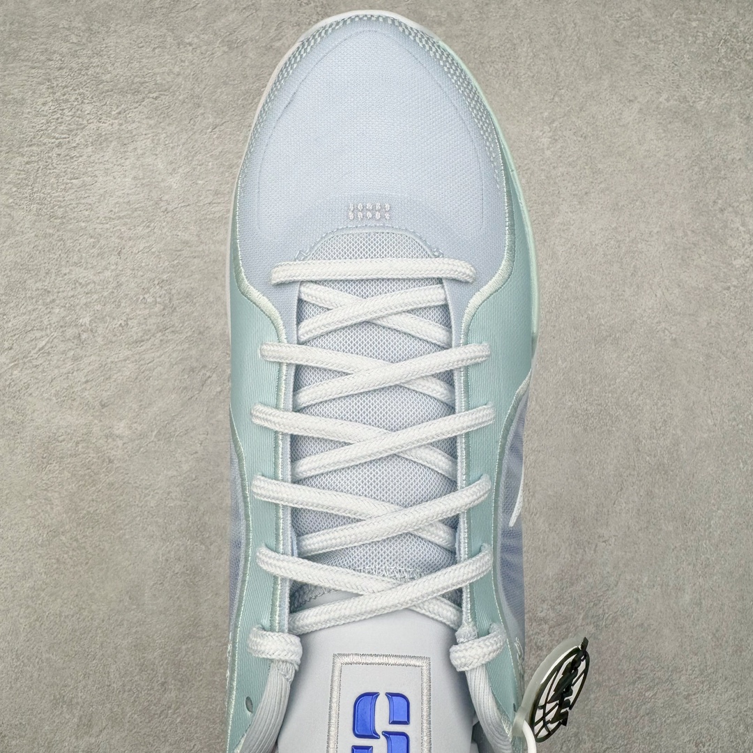 图片[4]-＃Max/灭世 NK Sabrina 2 萨布丽娜二代签名减震防滑低帮篮球鞋 灰蓝白 FZ1517-002 革新登场🌪🔝颠覆革新出货‼️缓震配置独家革新！实战属性直接拉满👊🏻实战天花板上限再度提升！实战亲测-性能体验吊打国产同价位鞋款 ⚫️前掌扇形zoom➕增配中足抗扭片➕增配后掌马蹄ZOOM气垫（正品仅配置前掌扇形zoom） 完美解决 正品抗扭不足问题 ⚫️采用科比5代鞋楦以及龙骨数据打造！前后落差仅6mm！小科5实至名归！ ⚫️鞋身➕鞋头增配高频补强层，提升鞋头以及脚踝支撑性 ⚫️鞋垫采用高弹缓震垫材质-磨合一场直接贴合脚型☑️ ⚫️外底加厚2mm，升级止滑配方，磨合一次，抓地原地起飞 后卫旗舰有且只在灭世纯原（支持市场任意货品正面PK） 真材实料，肉眼可见！革新升级绝非空穴来风！灭世纯原内外兼修，用态度诠释最强实战货品👊🏻 尺码：39-46（尺码建议：标准亚洲楦 无需大半码）-选品中心