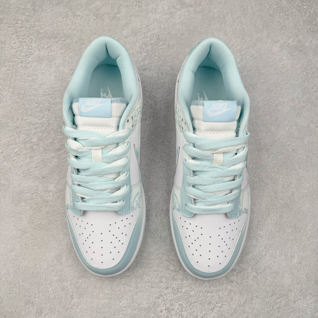 图片[2]-＃YC纯原 NK Dunk Low 御龙青花 DV0833-104 定制系列天花板 无原鞋不开发 全系列得物原鞋一比一校对开发 配色持续更新中 终端对接 优势输出 全套原厂楦头原纸板数据档案倾力打造 原汁原味莞产 极致还原 圈内最强针车工艺 高端零售指定版 广东原厂配套原盒原标 鞋盒分三个尺码段 原厂冲刀 超高清洁度 全鞋零毛边皮料切割 采用原厂百宏鞋带以及原厂百宏织唛舌标 内标可供原厂几率过验 进口原装条纹中底布 四线拉帮白色点胶 原厂拉帮手法遵循公司 原厂电绣 极致还原 尺码：36 36.5 37.5 38 38.5 39 40 40.5 41 42 42.5 43 44-选品中心