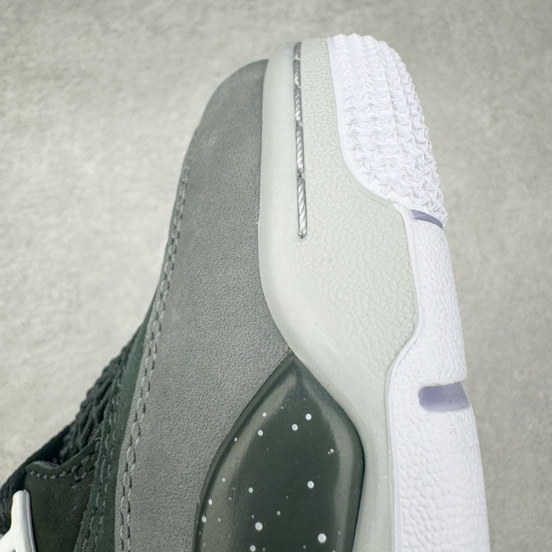 图片[16]-＃OG纯原 Air Jordan AJ4 Retro \\\” Fear \\\” 黑白恐惧 复刻2024版 FQ8138-002 耗时多个月巨作 重金购买原楦原纸板 确保原汁原味 完美呈现四代版型 原厂织唛标 市面唯一采用原装皮料 正确网格工艺 全方位一致匹配官方细节 尺码：36 36.5 37.5 38 38.5 39 40 40.5 41 42 42.5 43 44 44.5 45 46 47.5-选品中心