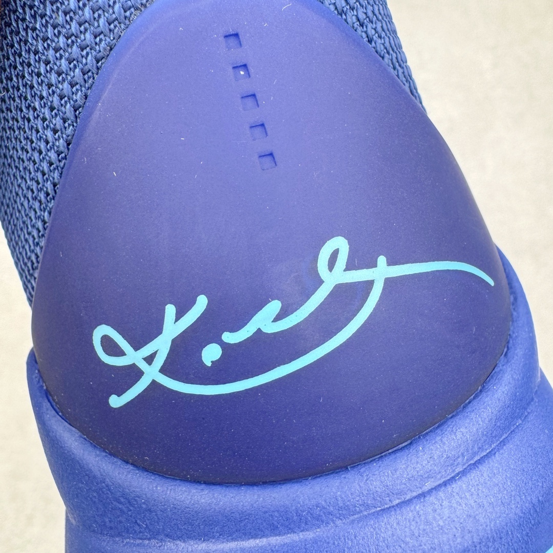 图片[14]-＃H12纯原 NK Zoom Kobe ZK5 科比5代 X-Ray 蓝色骨骼 HJ4303-400 完美复刻公司货 前掌超大Zoom Turbo气垫 后掌EVA缓震 真正的原汁原味 还原ZP脚感 全身鞋材卡料色独家定制 唯一正确喷漆工艺Swoosh 正确凹凸蛇鳞工艺 正确鞋面渐变效果 内全置真动飞态线 独立原厂模具 最大尺码达到49.5码 首批不拼图大几率过验 亲测已过 支持各种高强度实战 无需担心 上脚价 补货周期极长 脚宽建议买大半码 科比系列前掌偏窄 不影响二次销售 支持七天无理由退换 尺码：41 42 42.5 43 44 44.5 45 45.5 46 47.5 48.5 49.5-选品中心