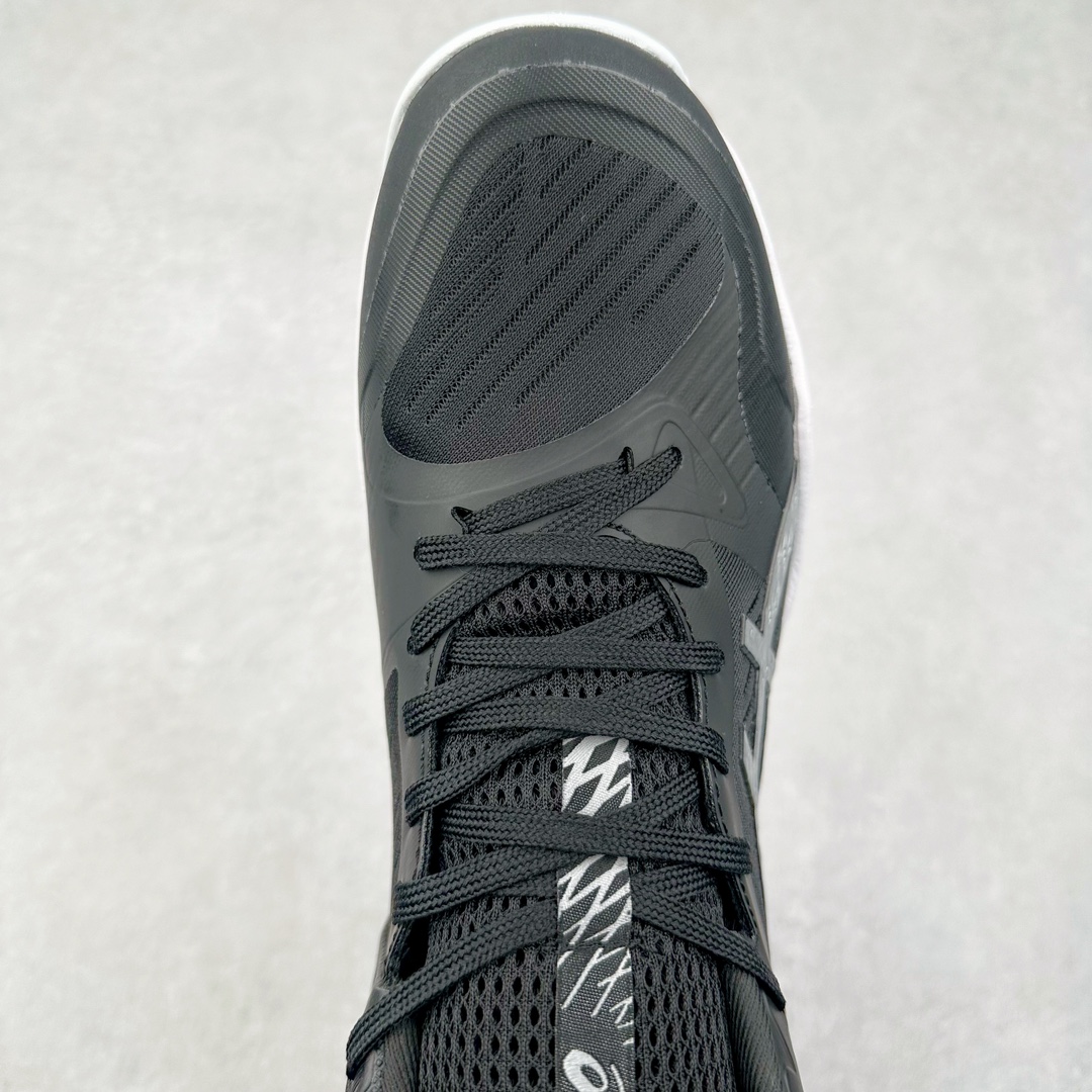 图片[4]-Asics SKY ELITE FF MT3 TOKYO 亚瑟士减震助弹防滑排球鞋 脚后跟搭载后跟稳定 将启动时的横向力化解成纵向力 帮助运动员起跳 中底采用了FLYTEFOAM和FLYTEFOAM PROPEL中底 增加了中底的厚度 提供了更加良好的缓震和回弹性 鞋底的RISETRUSS稳定片 提供稳定的同时可以提高脚步的灵活度 鞋面采用网眼和PU薄膜结合 兼具了鞋款的轻量性和透气性 DYNAWRAP结构 提供良好的包裹性 使脚部更加稳固 FLYTEFOAM PROPEL中底科技 兼顾轻量性和回弹性 让球员起跳后的落地更加柔软舒适 网眼鞋面 穿着舒适 提供良好的透气性 延伸至前掌的RISETRUSS科技 增加推进效果 提供良好的稳定性 NON MAEKING无痕橡胶设计 减少对木地板的损伤 尺码：36 37 37.5 38 39 39.5 40.5 41.5 42 42.5 43.5 44 44.5 45-选品中心