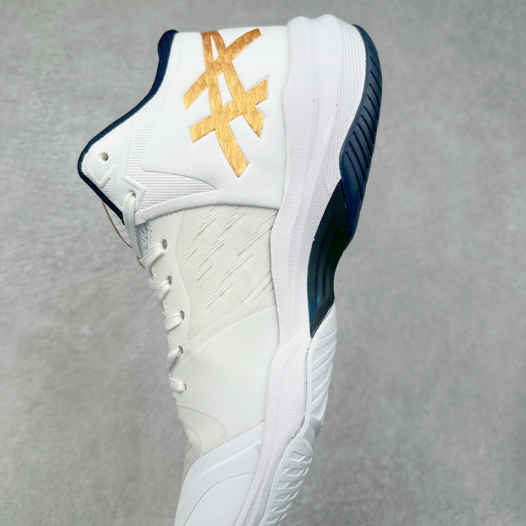 图片[7]-Asics SKY ELITE FF MT3 TOKYO 亚瑟士减震助弹防滑排球鞋 脚后跟搭载后跟稳定 将启动时的横向力化解成纵向力 帮助运动员起跳 中底采用了FLYTEFOAM和FLYTEFOAM PROPEL中底 增加了中底的厚度 提供了更加良好的缓震和回弹性 鞋底的RISETRUSS稳定片 提供稳定的同时可以提高脚步的灵活度 鞋面采用网眼和PU薄膜结合 兼具了鞋款的轻量性和透气性 DYNAWRAP结构 提供良好的包裹性 使脚部更加稳固 FLYTEFOAM PROPEL中底科技 兼顾轻量性和回弹性 让球员起跳后的落地更加柔软舒适 网眼鞋面 穿着舒适 提供良好的透气性 延伸至前掌的RISETRUSS科技 增加推进效果 提供良好的稳定性 NON MAEKING无痕橡胶设计 减少对木地板的损伤 尺码：36 37 37.5 38 39 39.5 40.5 41.5 42 42.5 43.5 44 44.5 45-选品中心