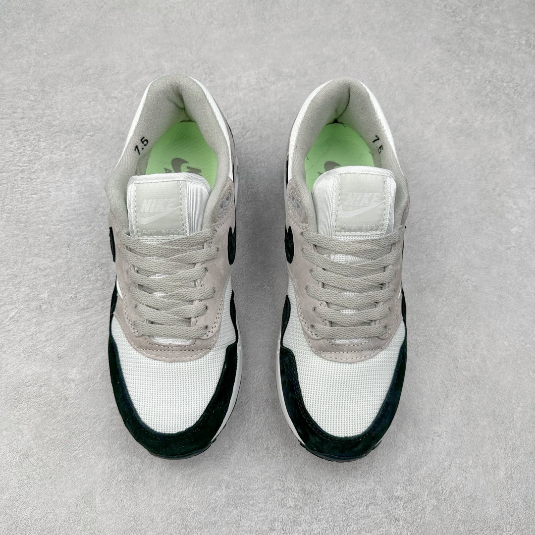 图片[2]-＃特价福利 NK Air Max 1 初代复古气垫慢跑鞋 FJ8314-002 由Tinker Hatfeld和Mark Parker在1987年设计 灵感来自于巴黎蓬皮杜中心 在参观了蓬皮杜中心之后提出了Air Max的标志性开窗可视气垫的理念 并将其实际开发成功 是NK史上第一双可视气垫跑鞋 凭借着Air Max气垫带来的舒适脚感和鞋面面料上的不断精进才使得Air Max 1在现如今都是复古慢跑鞋的首选 深厚的历史渊源 独特的流线形设计 极为复古的外观使得它深受鞋迷的喜爱 尺码：36 36.5 37.5 38 38.5 39 40 40.5 41 42 42.5 43 44 44.5 45-选品中心