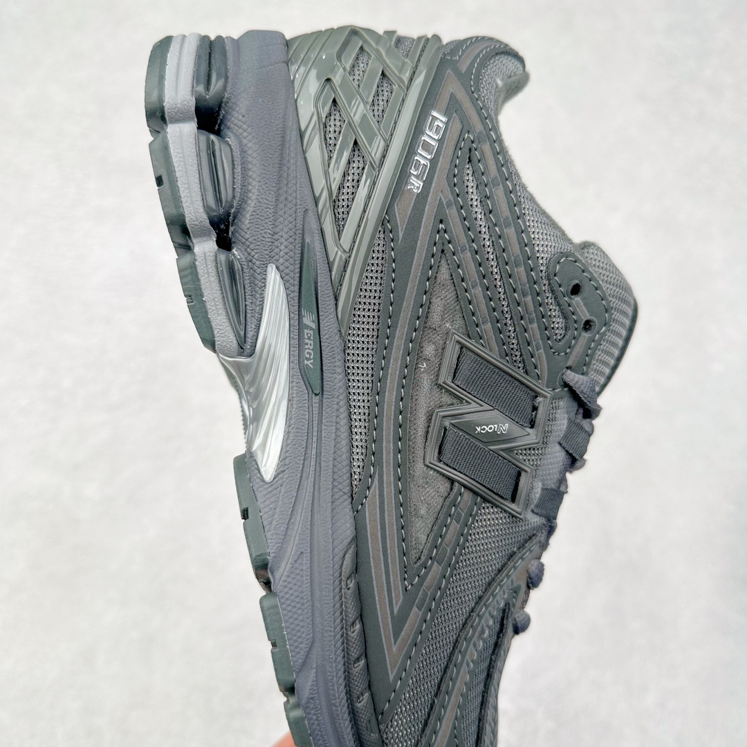 图片[6]-New Balance M1906R NB新百伦系列复古老爹风休闲运动慢跑鞋 采用轻质牛剖革拼接透气网眼衬垫织物鞋面材质 T-Beam大底提供足步弓支撑 保持步态稳定#后跟搭载外露缓震胶 鞋身整体以各种深浅不一的灰色覆盖 鞋头以淡蓝色调装饰，网眼衬垫通过不规律的色块实现做旧的美感 泛黄的鞋底更是进一步增添了复古气息 尺码：36 37 37.5 38 38.5 39.5 40 40.5 41.5 42 42.5 43 44 45-选品中心