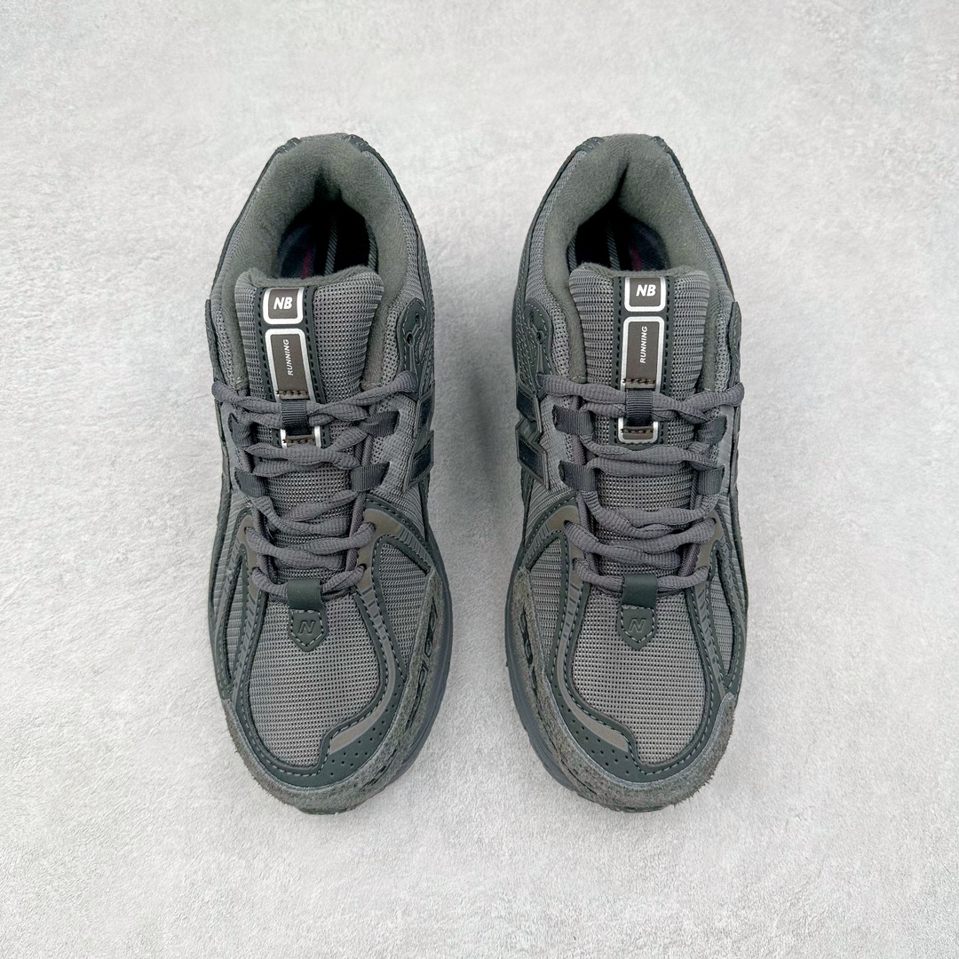 图片[2]-New Balance M1906R NB新百伦系列复古老爹风休闲运动慢跑鞋 采用轻质牛剖革拼接透气网眼衬垫织物鞋面材质 T-Beam大底提供足步弓支撑 保持步态稳定#后跟搭载外露缓震胶 鞋身整体以各种深浅不一的灰色覆盖 鞋头以淡蓝色调装饰，网眼衬垫通过不规律的色块实现做旧的美感 泛黄的鞋底更是进一步增添了复古气息 尺码：36 37 37.5 38 38.5 39.5 40 40.5 41.5 42 42.5 43 44 45-选品中心