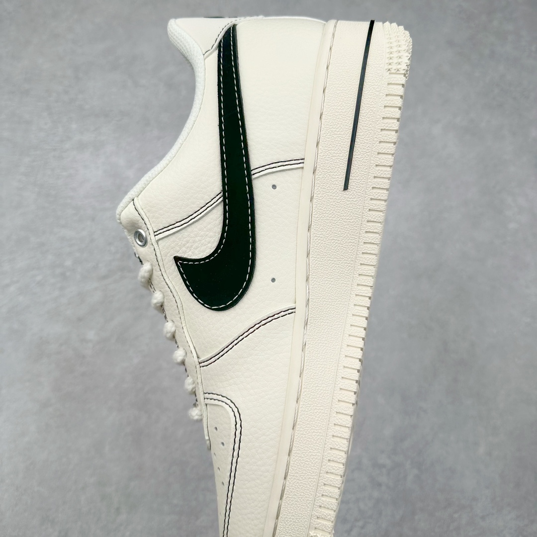 图片[7]-NK Air Force 1´07 Low 空军一号低帮百搭休闲运动板鞋 SJ6698-015 柔软、弹性十足的缓震性能和出色的中底设计 横跨复古与现代的外型结合 造就出风靡全球 三十多年的Force 1 直到今天还深受青睐 尺码：36 36.5 37.5 38 38.5 39 40 40.5 41 42 42.5 43 44 44.5 45-选品中心