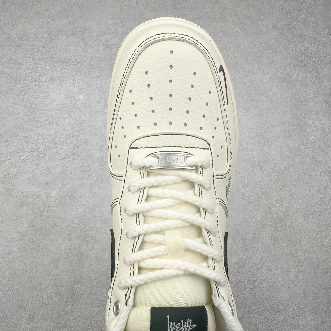 图片[4]-NK Air Force 1´07 Low 空军一号低帮百搭休闲运动板鞋 SJ6698-015 柔软、弹性十足的缓震性能和出色的中底设计 横跨复古与现代的外型结合 造就出风靡全球 三十多年的Force 1 直到今天还深受青睐 尺码：36 36.5 37.5 38 38.5 39 40 40.5 41 42 42.5 43 44 44.5 45-选品中心