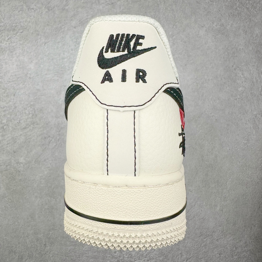 图片[8]-NK Air Force 1´07 Low 空军一号低帮百搭休闲运动板鞋 SJ6698-015 柔软、弹性十足的缓震性能和出色的中底设计 横跨复古与现代的外型结合 造就出风靡全球 三十多年的Force 1 直到今天还深受青睐 尺码：36 36.5 37.5 38 38.5 39 40 40.5 41 42 42.5 43 44 44.5 45-选品中心