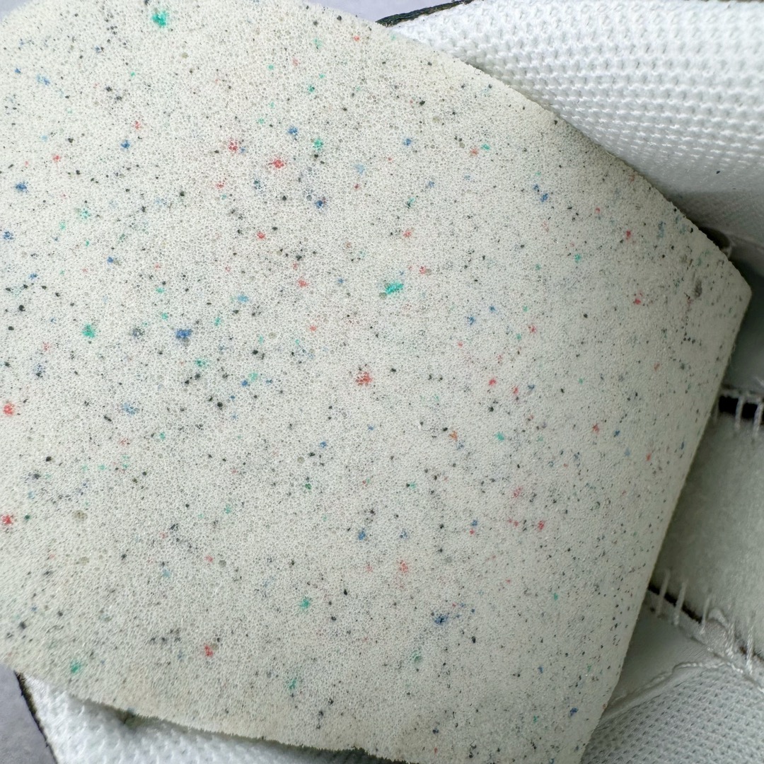 图片[11]-＃JC纯原 NK Classic Cortez Leather 阿甘复古初代皮革慢跑鞋 FQ8144-237 实体平台指令订单 全套原纸板楦头开发 原厂数据大底磨具 一比一鞋头弧度高度鞋身弧度 细节品控鞋型随意对比 正确烫金高频细节 公司级标准检验QC 区分市面一切版本 完美复刻阿甘复古鞋型 尺码：35.5 36 36.5 37.5 38 38.5 39 40 40.5 41 42 42.5 43 44 45-选品中心