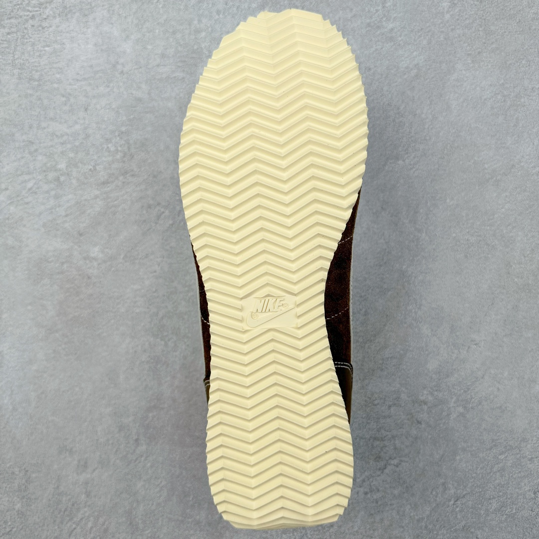 图片[9]-＃JC纯原 NK Classic Cortez Leather 阿甘复古初代皮革慢跑鞋 FQ8144-237 实体平台指令订单 全套原纸板楦头开发 原厂数据大底磨具 一比一鞋头弧度高度鞋身弧度 细节品控鞋型随意对比 正确烫金高频细节 公司级标准检验QC 区分市面一切版本 完美复刻阿甘复古鞋型 尺码：35.5 36 36.5 37.5 38 38.5 39 40 40.5 41 42 42.5 43 44 45-选品中心