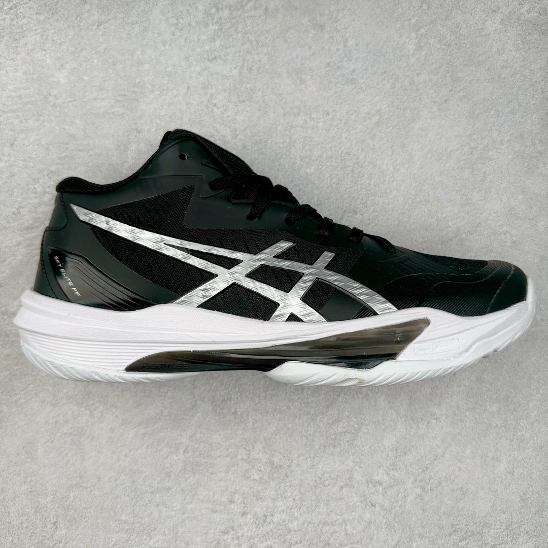 Asics SKY ELITE FF MT3 TOKYO 亚瑟士减震助弹防滑排球鞋 脚后跟搭载后跟稳定 将启动时的横向力化解成纵向力 帮助运动员起跳 中底采用了FLYTEFOAM和FLYTEFOAM PROPEL中底 增加了中底的厚度 提供了更加良好的缓震和回弹性 鞋底的RISETRUSS稳定片 提供稳定的同时可以提高脚步的灵活度 鞋面采用网眼和PU薄膜结合 兼具了鞋款的轻量性和透气性 DYNAWRAP结构 提供良好的包裹性 使脚部更加稳固 FLYTEFOAM PROPEL中底科技 兼顾轻量性和回弹性 让球员起跳后的落地更加柔软舒适 网眼鞋面 穿着舒适 提供良好的透气性 延伸至前掌的RISETRUSS科技 增加推进效果 提供良好的稳定性 NON MAEKING无痕橡胶设计 减少对木地板的损伤 尺码：36 37 37.5 38 39 39.5 40.5 41.5 42 42.5 43.5 44 44.5 45-选品中心