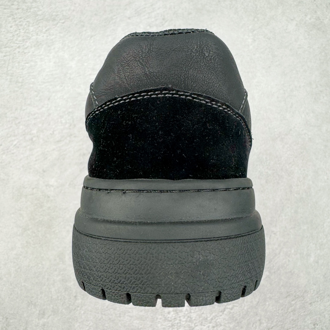 图片[8]-ECCO爱步2024年新款户外鞋防水透气越野跑鞋 健步踪迹系列 鞋面设有GORE-TEX防水薄膜 给你贴心防水保护 防水透气 直接注塑工艺连接鞋面与鞋底 一体成型 合脚稳固 BIOM自然律动科技鞋楦 符合人体工学 长效缓震带来裸足体验 橡胶大底 结合橡胶凸起鞋钉设计 适应多种地形 提供强劲抓地力与耐磨性 稳定支撑 越野无束 尺码：39 40 41 42 43 44（正常码）-选品中心