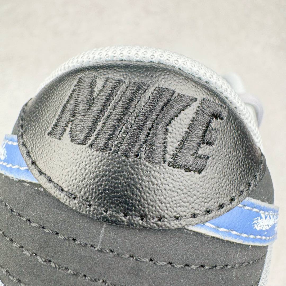 图片[17]-＃YC纯原 NK Dunk Low 宇宙星辰FQ8826-100 定制系列天花板 无原鞋不开发 全系列得物原鞋一比一校对开发 配色持续更新中 终端对接 优势输出 全套原厂楦头原纸板数据档案倾力打造 原汁原味莞产 极致还原 圈内最强针车工艺 高端零售指定版 广东原厂配套原盒原标 鞋盒分三个尺码段 原厂冲刀 超高清洁度 全鞋零毛边皮料切割 采用原厂百宏鞋带以及原厂百宏织唛舌标 内标可供原厂几率过验 进口原装条纹中底布 四线拉帮白色点胶 原厂拉帮手法遵循公司 原厂电绣 极致还原 尺码：36 36.5 37.5 38 38.5 39 40 40.5 41 42 42.5 43 44-选品中心