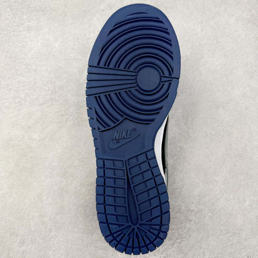图片[9]-＃YC纯原 NK Dunk Low 宇宙星辰FQ8826-100 定制系列天花板 无原鞋不开发 全系列得物原鞋一比一校对开发 配色持续更新中 终端对接 优势输出 全套原厂楦头原纸板数据档案倾力打造 原汁原味莞产 极致还原 圈内最强针车工艺 高端零售指定版 广东原厂配套原盒原标 鞋盒分三个尺码段 原厂冲刀 超高清洁度 全鞋零毛边皮料切割 采用原厂百宏鞋带以及原厂百宏织唛舌标 内标可供原厂几率过验 进口原装条纹中底布 四线拉帮白色点胶 原厂拉帮手法遵循公司 原厂电绣 极致还原 尺码：36 36.5 37.5 38 38.5 39 40 40.5 41 42 42.5 43 44-选品中心