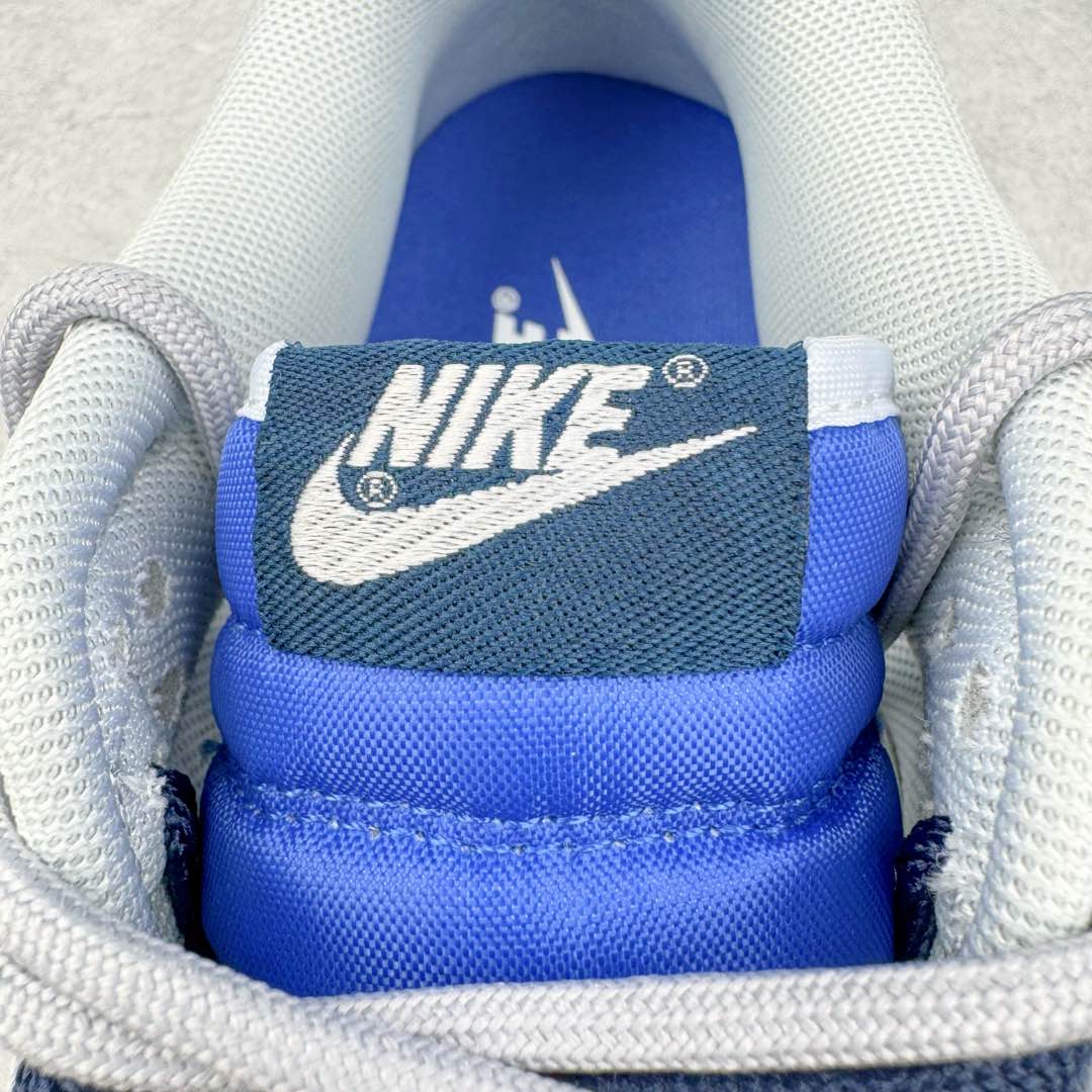 图片[14]-＃YC纯原 NK Dunk Low 宇宙星辰FQ8826-100 定制系列天花板 无原鞋不开发 全系列得物原鞋一比一校对开发 配色持续更新中 终端对接 优势输出 全套原厂楦头原纸板数据档案倾力打造 原汁原味莞产 极致还原 圈内最强针车工艺 高端零售指定版 广东原厂配套原盒原标 鞋盒分三个尺码段 原厂冲刀 超高清洁度 全鞋零毛边皮料切割 采用原厂百宏鞋带以及原厂百宏织唛舌标 内标可供原厂几率过验 进口原装条纹中底布 四线拉帮白色点胶 原厂拉帮手法遵循公司 原厂电绣 极致还原 尺码：36 36.5 37.5 38 38.5 39 40 40.5 41 42 42.5 43 44-选品中心