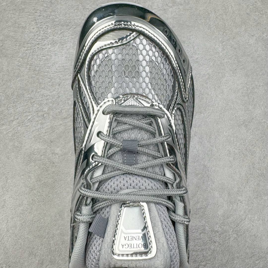 图片[4]-＃GD广顶 BOTTEGA VENETA Orbit Runner BV葆蝶家时尚休闲王一博同款老爹鞋运动鞋 原版开发 一比一打造 相似度百分之99以上 市场一梯队级别品质 区别市场任何标文顶级品质版本 采用轻质科技网布面料 搭配几何图案设计橡胶外底 王炸系列 高版本 认准套包工艺 实际增高很多哦 还是一样显腿细非常nice 耐玩耐造 对标对版 套包鞋工艺 认准高版本 大底选用拼色TPU大底 配置原版包装 尺码：35 36 37 38 39 40 41 42 43 44 45-选品中心