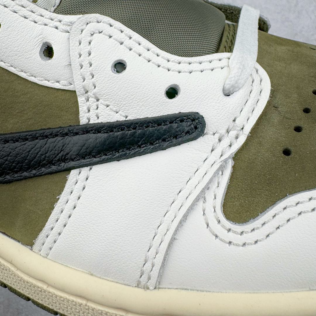 图片[20]-＃FK纯原 Travis Scott x Air Jordan AJ1 Low OG SP TS联名倒钩8.0低帮 白橄榄绿 DM7866-200 外贸高端零售特供批次 产品品控稳定性领先行业 各方面均可对飙L版 良心定价不杀猪 原厂全套原楦原纸板冲刀磨具开发 原厂皮料加持 原厂港宝加持定型后跟R度完美 同源原厂电绣 鬼脸飞翼针数密度立体效果一致 百分百一致原鞋 原厂拉帮工艺 针距密度一致 后跟弧度收口自然不对折 极致一眼正品既视感 进口玻璃冲刀皮料裁剪零毛边 全鞋电脑针车工艺 品控清洁度最高QC检验标准 免检产品 原厂订购鞋盒、鞋标、防尘纸、鞋撑、鞋带 追求极致的原厂味道 尺码：36 36.5 37.5 38 38.5 39 40 40.5 41 42 42.5 43 44 44.5 45 46 47.5 48.5-选品中心