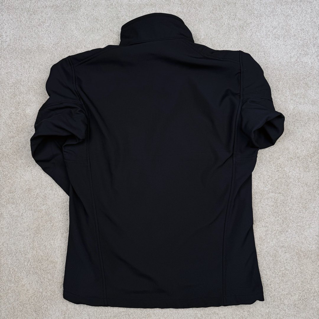 图片[3]-＃TZD Arcteryx GAMMA MX Jacket 始祖鸟立领抓绒拉链软壳夹克 Arcteryx中文名始祖鸟 加拿大户外服饰品牌 1989年创立于加拿大温哥华 始祖鸟来自加拿大海岸山脉 植根高山的专业户外品牌 始终秉承对精湛设计和工艺孜孜以求的准则 从1989年创立至今 Arcteryx始终不断在产品设计与做工上不惜工本 以满足始祖鸟的标准 品质、设计以及精简的理念造就了其良好的性能 并能满足严苛环境下的使用需求 尺码：S M L XL XXL-选品中心