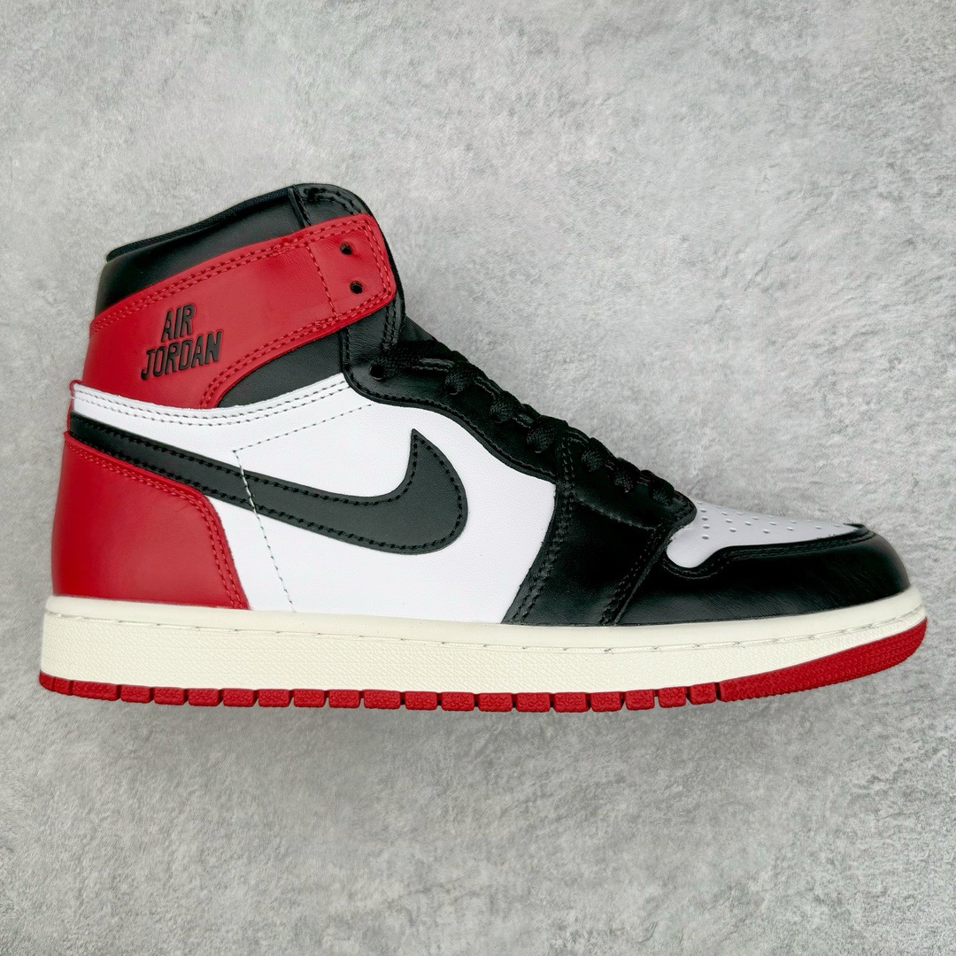 图片[7]-＃KZ神版莞产 Air Jordan AJ1 Retro High 外贸特供批次 终端控货优势输出 新配色不断更新开发 市场中端王者 全套原纸板楦头开发 确保原汁原味 完美呈现一代版型 一比一鞋头弧度高度鞋身弧度 此版本只针对中端市场 细节品控鞋型随意秒杀市面同价位 鞋型完美 不臃肿别扭 头层皮料加持 用料绝不含糊 进口玻璃冲刀皮料裁剪零毛边 电脑针车工艺 超高鞋面清洁度 最高QC检验标准 控制溢胶瑕疵 原盒原配 飞翼3D高频深度立体 工艺方面大到整体鞋型 漏斗收腰 底线拉帮 LOGO立体程度 小到针眼排布 载片对称 冲孔效果 鞋标规范 鞋垫背胶等等 无一不是口碑收割 每双都是一个回头客 尺码：36 36.5 37.5 38 38.5 39 40 40.5 41 42 42.5 43 44 44.5 45 46 47.5-选品中心