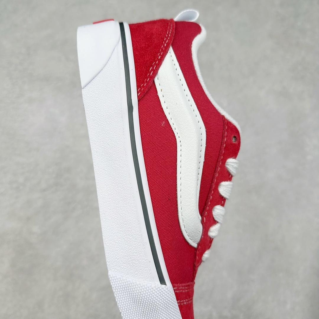 图片[6]-Vans Knu Skool 酒红白 官方新配色 肥胖版立体大Logo 加厚鞋舌 低帮复古休闲硫化面包鞋 货号：VN000D22ZCF 尺码：35 36 36.5 37 38 38.5 39 40 40.5 41 42 42.5 43 44 45 工艺：硫化1：1（重量1：1、真标、原钢印、材质标、鞋型标、合格证）-选品中心