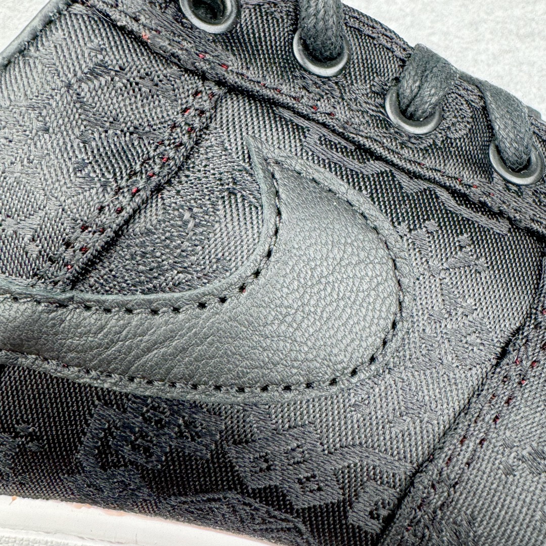 图片[17]-＃OG纯原福利 CLOT x Fragment Design x NK Air Force 1 Premium 空军一号联名闪电黑丝绸CJ3986-001 全套原原楦纸版 越南原大装底 内置全气掌垫 采用韩原国装进口丝绸 内层采原用厂Sadisa头皮层料 双可层撕 可性玩极高 3D精准雕刻纹理晰清细致 全套同官步方原厂配件 附赠黄米鞋带 官正方确原盒包装 中底原拉厂帮 尺码：36 36.5 37.5 38 38.5 39 40 42-选品中心