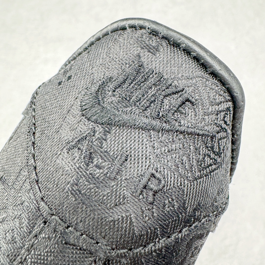 图片[13]-＃OG纯原福利 CLOT x Fragment Design x NK Air Force 1 Premium 空军一号联名闪电黑丝绸CJ3986-001 全套原原楦纸版 越南原大装底 内置全气掌垫 采用韩原国装进口丝绸 内层采原用厂Sadisa头皮层料 双可层撕 可性玩极高 3D精准雕刻纹理晰清细致 全套同官步方原厂配件 附赠黄米鞋带 官正方确原盒包装 中底原拉厂帮 尺码：36 36.5 37.5 38 38.5 39 40 42-选品中心