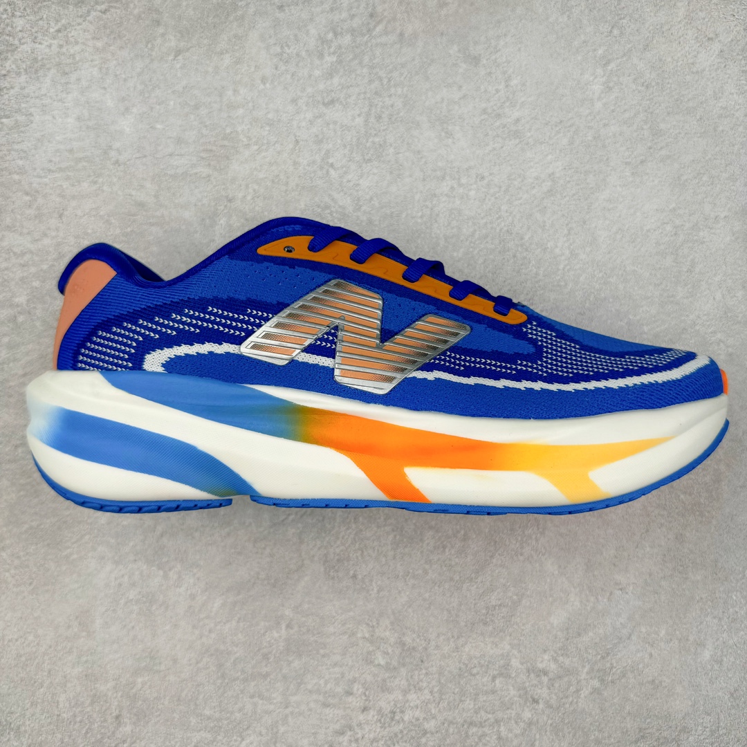 图片[8]-New Balance Fresh Foam X NB1080V5 新百伦系列低帮轻量化厚底健身休闲运动慢跑鞋 近赏｜无论是日常慢跑，还是City Walk，它都可轻松应对提起今年最流行的事情，想必在你所在的城市来一段City Walk，是很多潮男潮女都会做的吧。当时间来到十月，一年中最舒服的时光，无论是慢跑也好，还是City Walk，今天推荐的这双鞋，都可以轻松应对。那就是可以带给你久违的松弛感、治愈你柔软的需要的New Balance Fresh Foam X1080v15。作为New Balance经典跑鞋系列，1080系列可以说凝聚了品牌历来前沿科技与制造匠心。今年的v13版本可谓再度革新。在舒适体验、运动性能以及造型风格三个维度上做到了有机交融。舒适体验一直是1080跑鞋系列带给我们最大的直观感受，加上本就带有严肃跑鞋基因，在今年全新材料配方的Fresh FoamX中底泡棉上则有了不一样的缓震性能，重新定义“踩屎感”。可再生柔软针织鞋面使用可追溯的Repreve再生鞋面材料，柔软透气的鞋面提供绵密的贴合与包裹感，轻量分区橡胶大底分区外底橡胶采用新材料，改进纹路设计，增加前掌外底硬度，提升滚动反馈和传动效率。尺码：40 40.5 41.5 42 42.5 43 44 45-选品中心