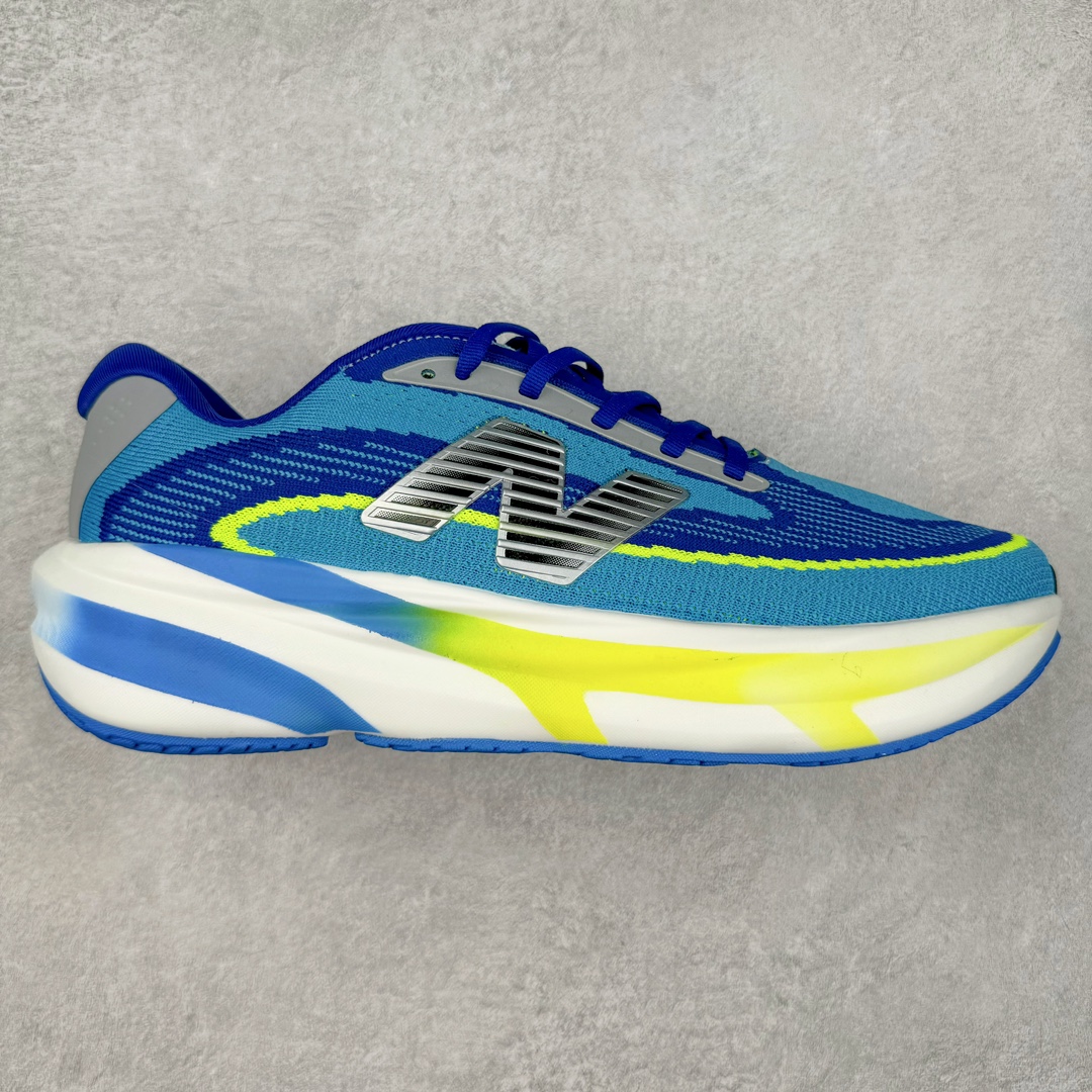 图片[4]-New Balance Fresh Foam X NB1080V5 新百伦系列低帮轻量化厚底健身休闲运动慢跑鞋 近赏｜无论是日常慢跑，还是City Walk，它都可轻松应对提起今年最流行的事情，想必在你所在的城市来一段City Walk，是很多潮男潮女都会做的吧。当时间来到十月，一年中最舒服的时光，无论是慢跑也好，还是City Walk，今天推荐的这双鞋，都可以轻松应对。那就是可以带给你久违的松弛感、治愈你柔软的需要的New Balance Fresh Foam X1080v15。作为New Balance经典跑鞋系列，1080系列可以说凝聚了品牌历来前沿科技与制造匠心。今年的v13版本可谓再度革新。在舒适体验、运动性能以及造型风格三个维度上做到了有机交融。舒适体验一直是1080跑鞋系列带给我们最大的直观感受，加上本就带有严肃跑鞋基因，在今年全新材料配方的Fresh FoamX中底泡棉上则有了不一样的缓震性能，重新定义“踩屎感”。可再生柔软针织鞋面使用可追溯的Repreve再生鞋面材料，柔软透气的鞋面提供绵密的贴合与包裹感，轻量分区橡胶大底分区外底橡胶采用新材料，改进纹路设计，增加前掌外底硬度，提升滚动反馈和传动效率。尺码：40 40.5 41.5 42 42.5 43 44 45-选品中心