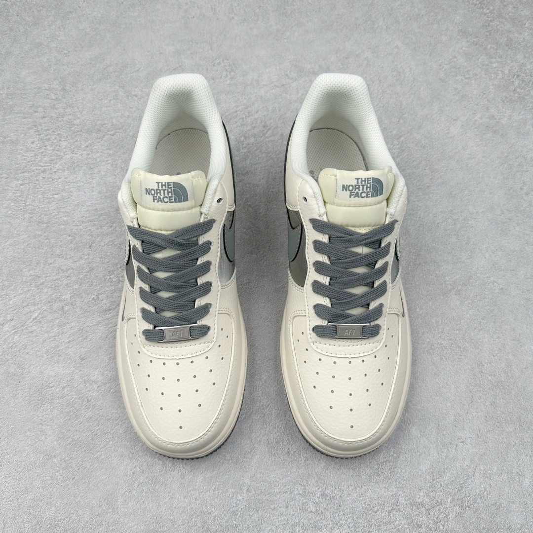 图片[2]-NK Air Force 1´07 Low 空军一号低帮百搭休闲运动板鞋 DM6688-002 柔软、弹性十足的缓震性能和出色的中底设计 横跨复古与现代的外型结合 造就出风靡全球 三十多年的Force 1 直到今天还深受青睐 尺码：36 36.5 37.5 38 38.5 39 40 40.5 41 42 42.5 43 44 44.5 45-选品中心