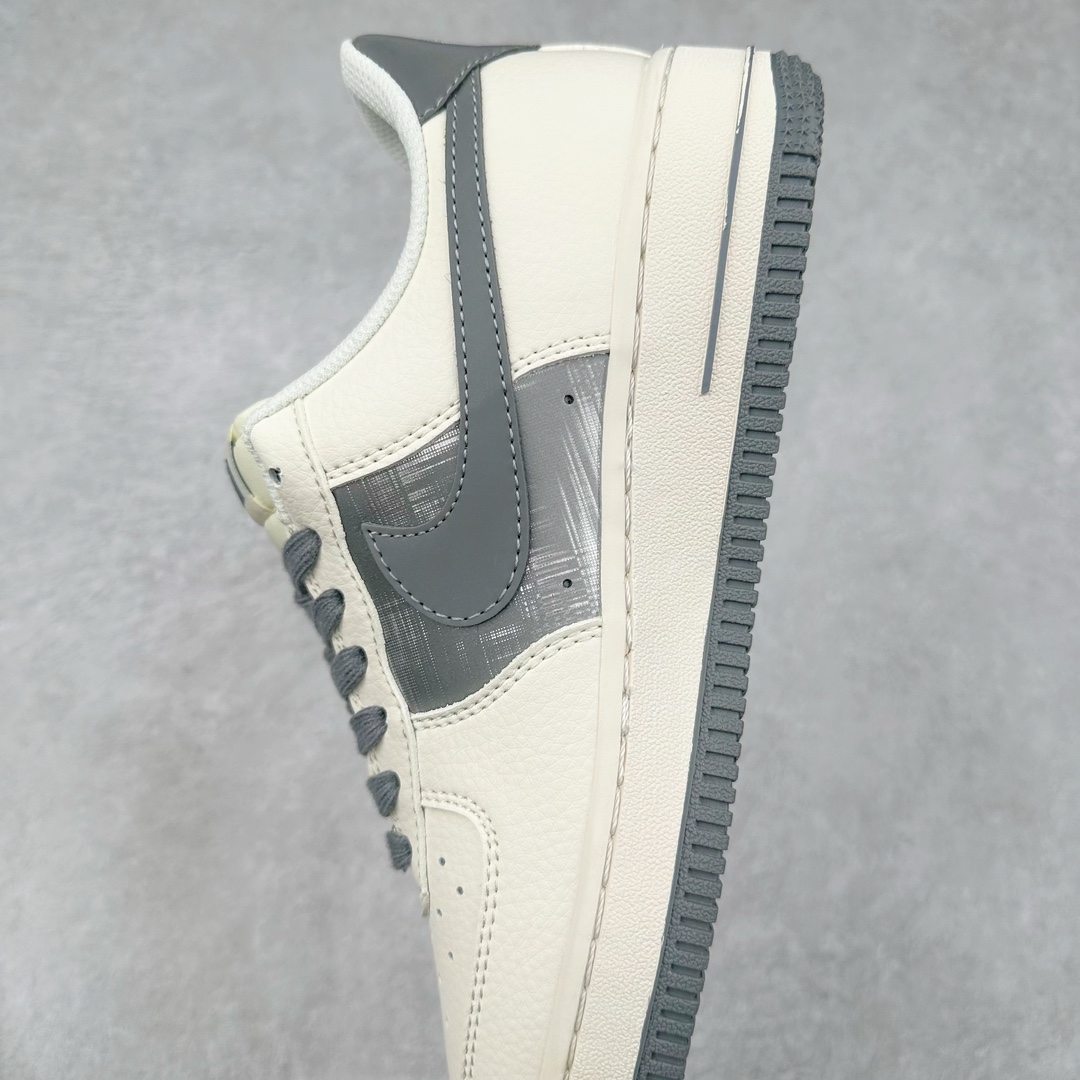 图片[7]-NK Air Force 1´07 Low 空军一号低帮百搭休闲运动板鞋 DM6688-002 柔软、弹性十足的缓震性能和出色的中底设计 横跨复古与现代的外型结合 造就出风靡全球 三十多年的Force 1 直到今天还深受青睐 尺码：36 36.5 37.5 38 38.5 39 40 40.5 41 42 42.5 43 44 44.5 45-选品中心