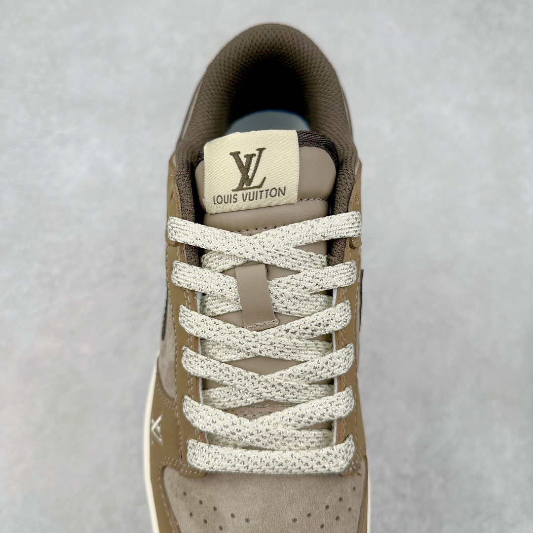 图片[5]-NK Dunk Low 定制配色 JH8036-913 大厂出品 极力推荐 原装头层材料 独家版型蒸餾加工帶來的是更好的视觉和脚感体验大厂纯原品质出货 清洁度 电绣工艺 皮料切割干净无任何毛边 细节完美 尺码：36 36.5 37.5 38 38.5 39 40 40.5 41 42 42.5 43 44 44.5 45 46 47.5-选品中心