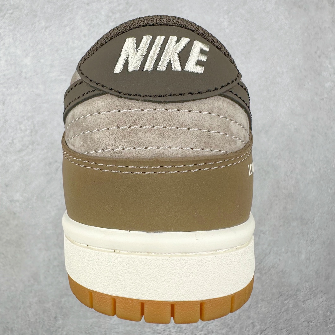 图片[8]-NK Dunk Low 定制配色 JH8036-913 大厂出品 极力推荐 原装头层材料 独家版型蒸餾加工帶來的是更好的视觉和脚感体验大厂纯原品质出货 清洁度 电绣工艺 皮料切割干净无任何毛边 细节完美 尺码：36 36.5 37.5 38 38.5 39 40 40.5 41 42 42.5 43 44 44.5 45 46 47.5-选品中心