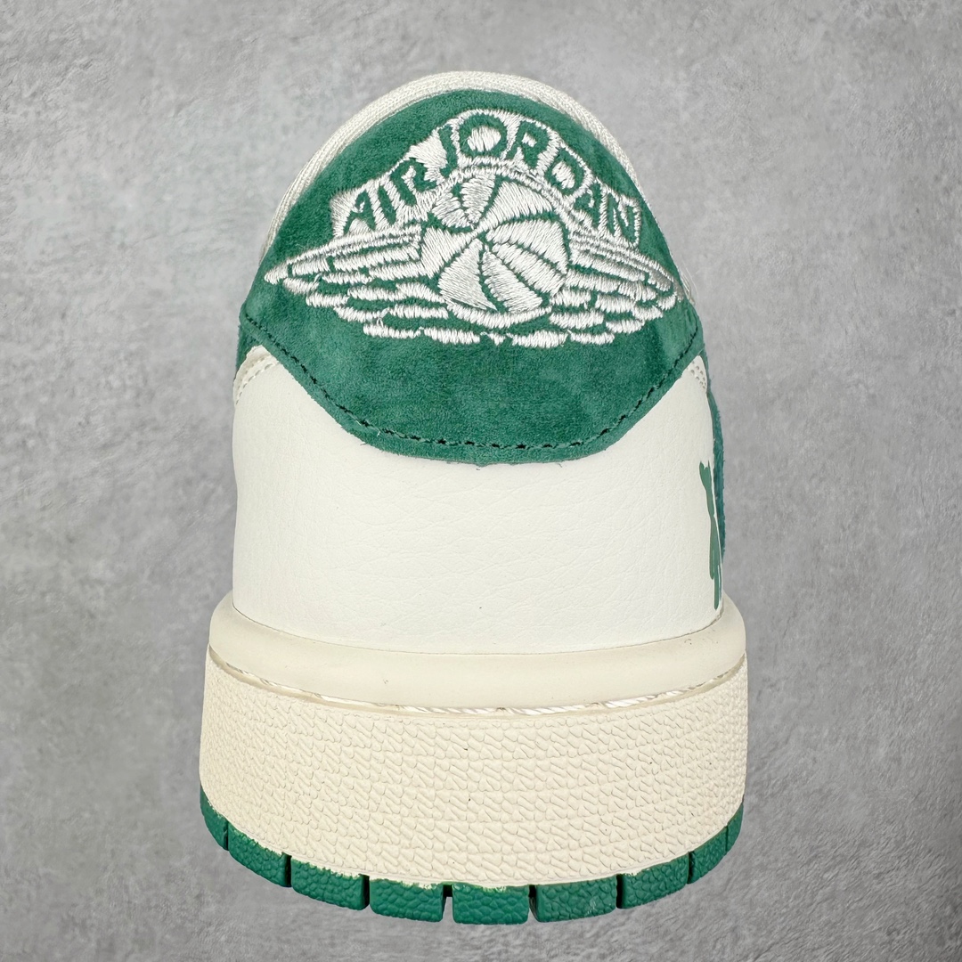 图片[8]-TS x Air Jordan AJ1 Low 倒钩低帮联名定制配色 SJ2068-112 原厂内置气垫魔块 A模大底 头层小牛皮 鞋舌AJ原厂专用牛津布+AJ专用反口珍珠布+原厂无杂质高弹内里海棉+特殊封边弹力鞋带 尺码：36 36.5 37.5 38 38.5 39 40 40.5 41 42 42.5 43 44 44.5 45 46 47.5-选品中心