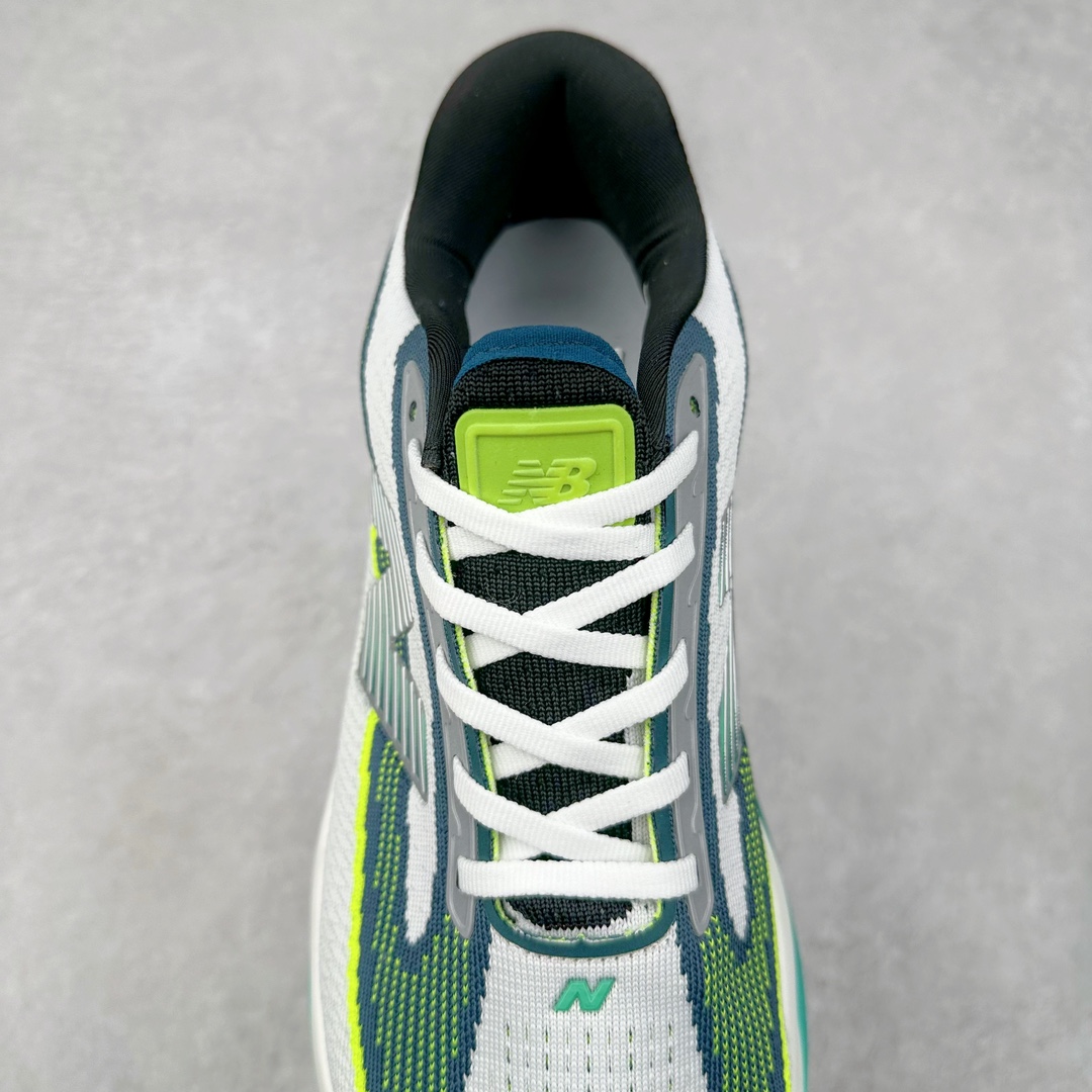 图片[5]-New Balance Fresh Foam X NB1080V5 新百伦系列低帮轻量化厚底健身休闲运动慢跑鞋 近赏｜无论是日常慢跑，还是City Walk，它都可轻松应对提起今年最流行的事情，想必在你所在的城市来一段City Walk，是很多潮男潮女都会做的吧。当时间来到十月，一年中最舒服的时光，无论是慢跑也好，还是City Walk，今天推荐的这双鞋，都可以轻松应对。那就是可以带给你久违的松弛感、治愈你柔软的需要的New Balance Fresh Foam X1080v15。作为New Balance经典跑鞋系列，1080系列可以说凝聚了品牌历来前沿科技与制造匠心。今年的v13版本可谓再度革新。在舒适体验、运动性能以及造型风格三个维度上做到了有机交融。舒适体验一直是1080跑鞋系列带给我们最大的直观感受，加上本就带有严肃跑鞋基因，在今年全新材料配方的Fresh FoamX中底泡棉上则有了不一样的缓震性能，重新定义“踩屎感”。可再生柔软针织鞋面使用可追溯的Repreve再生鞋面材料，柔软透气的鞋面提供绵密的贴合与包裹感，轻量分区橡胶大底分区外底橡胶采用新材料，改进纹路设计，增加前掌外底硬度，提升滚动反馈和传动效率。尺码：40 40.5 41.5 42 42.5 43 44 45-选品中心