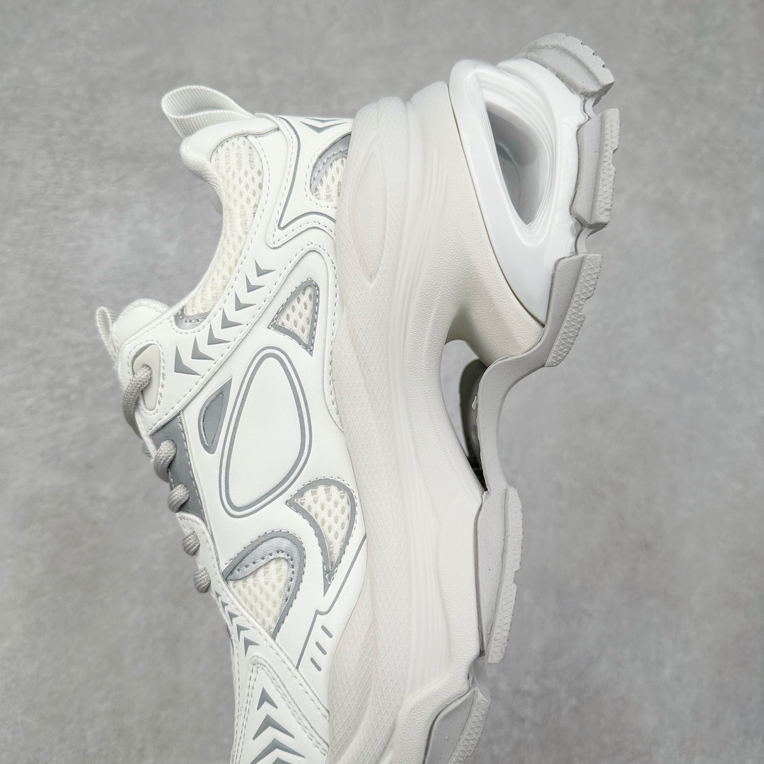 图片[6]-GG-CC Chunky Low白鹿同款独星球 2024新款GGCC低帮复古厚底增高老爹鞋 时髦look轻松定格 不费力展现率性氛围 原版正确大底 高档银盒 酷帅机能风不规则设计大底 8CM 增高厚底 大长腿既视感轻松拿捏 货号：G24X9833 尺码：35 36 37 38 39 40-选品中心