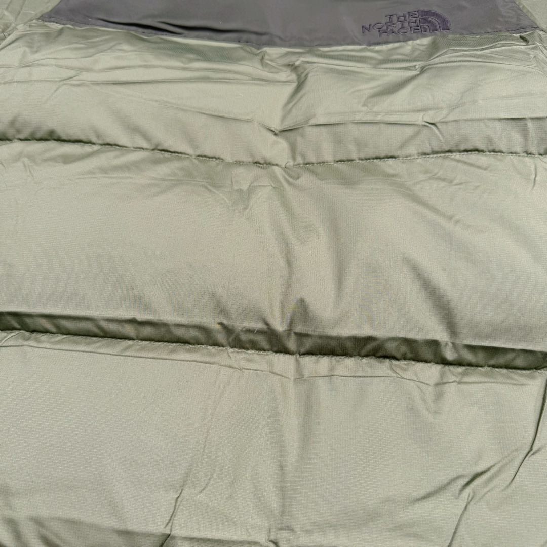 图片[10]-＃纯原特价福利 TheNorthFace 1996 Nuptse 4NCH 北面拼色户外经典潮牌羽绒服 美国原厂原版数据开版 比例协调、宽松、保暖、时尚 真正原厂内部数据 最大可穿至230斤左右【非市面为节约成本而缩小版型】建议对比尺码表参数 全新进口百灵达绣花机定制万针电绣 采用进口7号针 进口绣线 保证每字饱满、立体、清晰 可称最贵绣标 采用国标90白鸭绒填充 保暖性能更出色 轻便不厚重 压缩后的蓬松度恢复性好 原厂定制40D格子四级防水布料 独家采用原版一致单层布料做法【非市面通货内加胆布】采用单层布料考验了布料及羽绒必须要达标 防止跑绒 并保证手感及膨松度 内里采用尼龙nylon双重双层封禁设计 不会出现任何跑绒现象 内置抽拉绳扣的可调节下摆 可防风防寒 拉链采用吉田YKK原厂定制 刻字清晰 质感完美顺滑 建议比较可供过毒验货 辅料及扣子均采用原版一样铜芯弹簧【非市面铁芯弹簧】可对比了解更多细节 只做市场最高版本 袖口六角扣标志着同步原版一样的六角扣 真正做到和原版一摸一样 不诋毁 不浮夸 真实且不需要太多文案 因为专注 所以专业！ 库存明细 宝石蓝 XS×30 S×30 抹茶绿 XS×60 S×60 M×60 L×60 藏蓝绿 XS×120 S×35 M×25 卡其色 XS×10 S×20 M×60 L×60 XL×60 XXL×30-选品中心