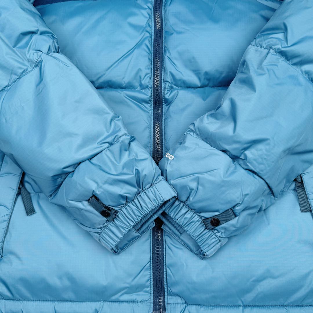 图片[11]-＃纯原特价福利 TheNorthFace 1996 Nuptse 4NCH 北面拼色户外经典潮牌羽绒服 美国原厂原版数据开版 比例协调、宽松、保暖、时尚 真正原厂内部数据 最大可穿至230斤左右【非市面为节约成本而缩小版型】建议对比尺码表参数 全新进口百灵达绣花机定制万针电绣 采用进口7号针 进口绣线 保证每字饱满、立体、清晰 可称最贵绣标 采用国标90白鸭绒填充 保暖性能更出色 轻便不厚重 压缩后的蓬松度恢复性好 原厂定制40D格子四级防水布料 独家采用原版一致单层布料做法【非市面通货内加胆布】采用单层布料考验了布料及羽绒必须要达标 防止跑绒 并保证手感及膨松度 内里采用尼龙nylon双重双层封禁设计 不会出现任何跑绒现象 内置抽拉绳扣的可调节下摆 可防风防寒 拉链采用吉田YKK原厂定制 刻字清晰 质感完美顺滑 建议比较可供过毒验货 辅料及扣子均采用原版一样铜芯弹簧【非市面铁芯弹簧】可对比了解更多细节 只做市场最高版本 袖口六角扣标志着同步原版一样的六角扣 真正做到和原版一摸一样 不诋毁 不浮夸 真实且不需要太多文案 因为专注 所以专业！ 库存明细 宝石蓝 XS×30 S×30 抹茶绿 XS×60 S×60 M×60 L×60 藏蓝绿 XS×120 S×35 M×25 卡其色 XS×10 S×20 M×60 L×60 XL×60 XXL×30-选品中心