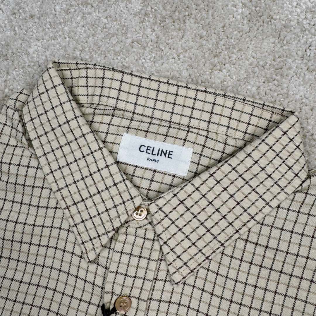 图片[5]-＃GD广顶 CELINE 赛琳 塔特萨尔尖领格纹纽扣长袖衬衫 淡黄色【塔特萨尔格纹衬衫】官网价：8300￥（1924T）采用【色织格子衬衫面料】经纬纱采用【60S双股紧密赛络纺】纬纱【订染大货面料颜色】【经纬密度160*140】前幅+口袋采用【还原华格子手工裁剪】【日本田岛绣花机刺绣小logo】配套【天然贝壳白蝶贝焗色封釉手缝扣】尺码：38 39 40 41-选品中心