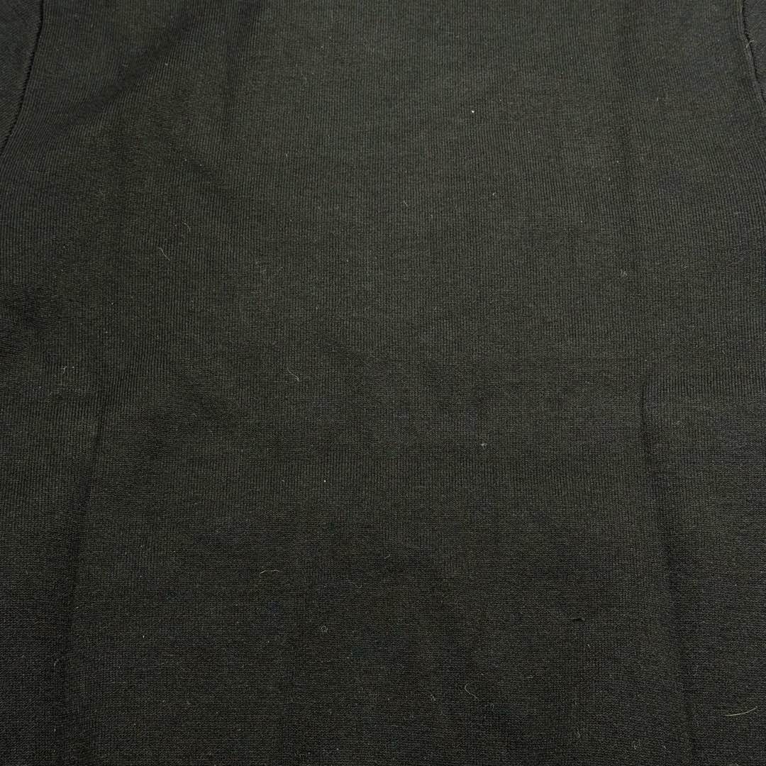 图片[13]-＃GF广顶 DIOR FW24 Logo 迪奥印花套头连帽长袖卫衣 采用【48/2超细巴素兰羊毛精纺羊毛】进行编织 精纺羊毛织物表面光洁、纹路清晰、质地紧密 显得精致【巴素兰羊毛工艺特点】：巴素兰工艺是一种对羊毛进行特殊处理的方法，它能够使羊毛纤维更加柔软、蓬松，减少羊毛的刺痒感 同时这种工艺还可以提高羊毛的色泽鲜艳度和色牢度 使羊毛制品的颜色更加持久 柔软舒适：处理后的羊毛手感非常柔软 贴身穿着也很舒适 保暖性好：羊毛本身就具有良好的保暖性能 巴素兰羊毛在这方面表现更为出色 色泽美观：颜色鲜艳且持久 能提升羊毛制品的外观品质 织机采用【2024最新款CIXING双系统14针超细横机】进行编织 每件衣服的衣片【织机时间高达214分钟每件】一台机器一天顺利编织 也就只能织5件出来 极其难产 最后在通过高品质的【人工缝盘锁眼套头】【挑撞】【纯手工收线头】进行生产 一批大货的生产周期最少需要20天 尺码：XS S M L-选品中心